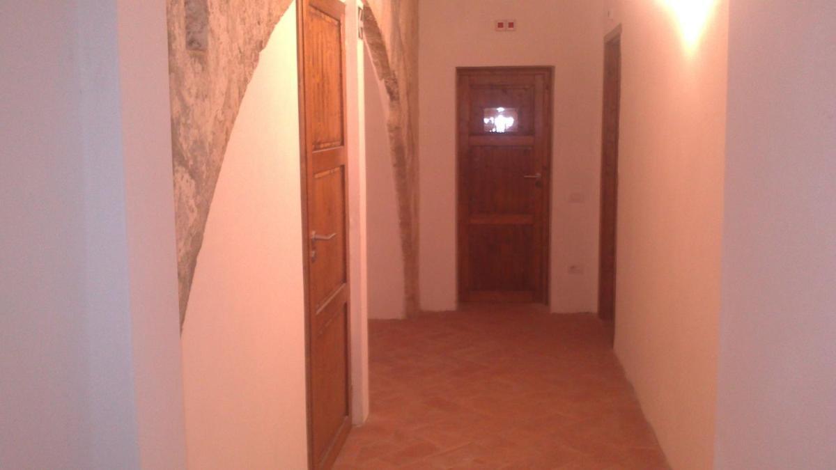 Hostal Badia Altopascio Extérieur photo