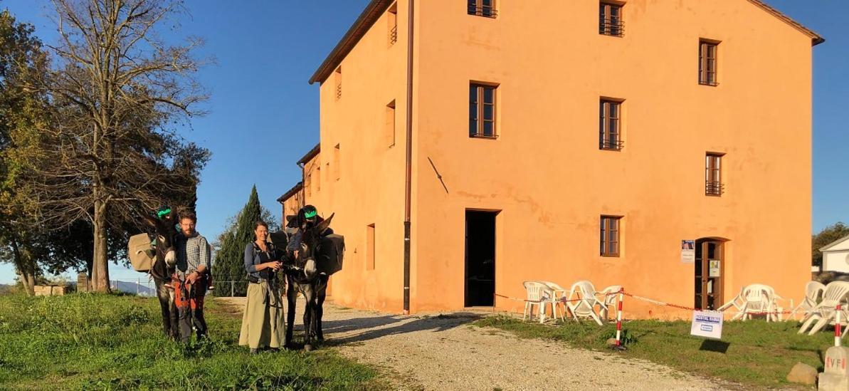 Hostal Badia Altopascio Extérieur photo